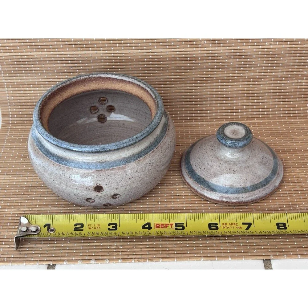 Vintage 1984 Stoneware Garlic Jar Blue Beige Handmade Cottagecore Grandmacore
